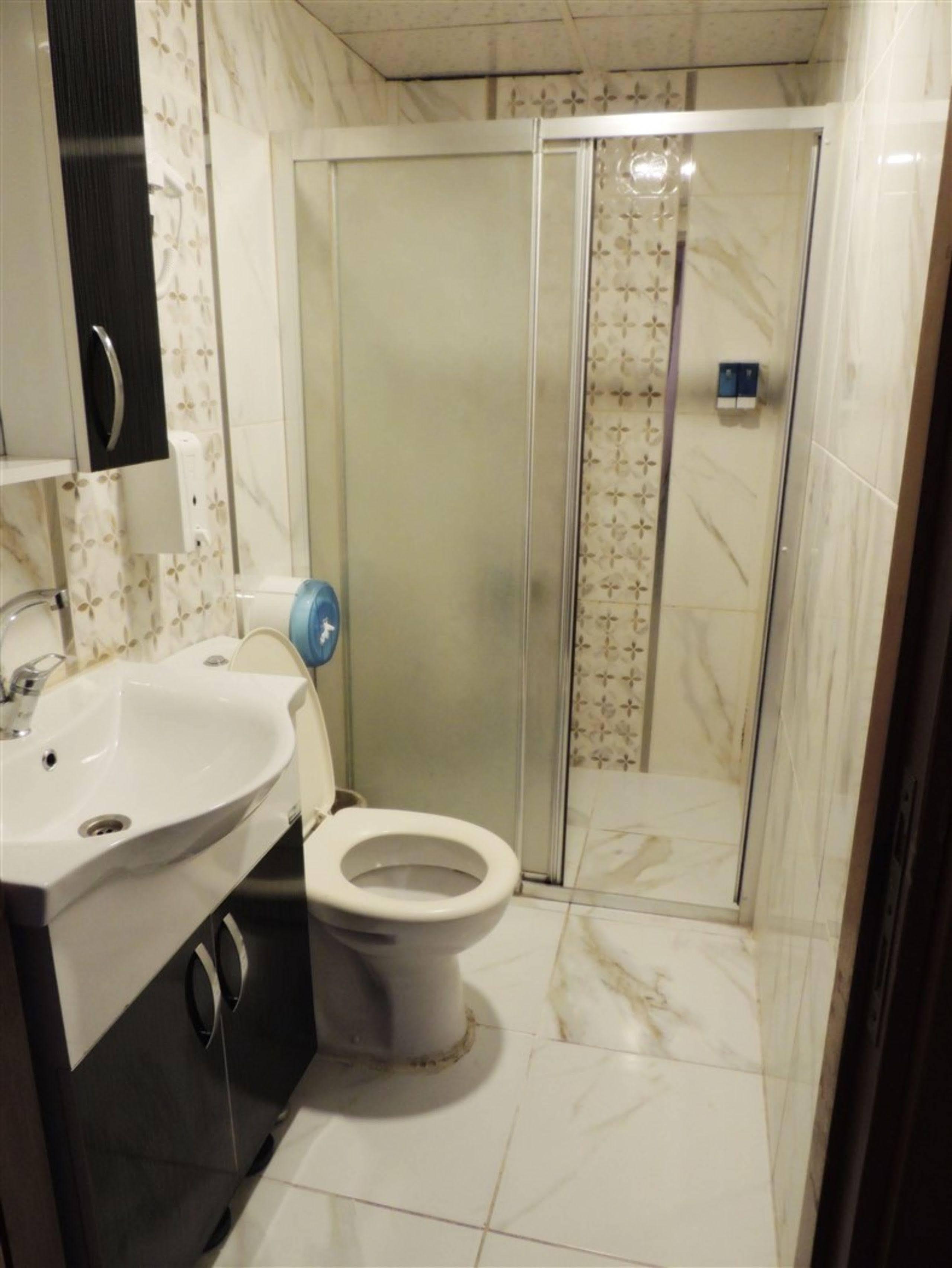 Adana Saray Hotel Ngoại thất bức ảnh