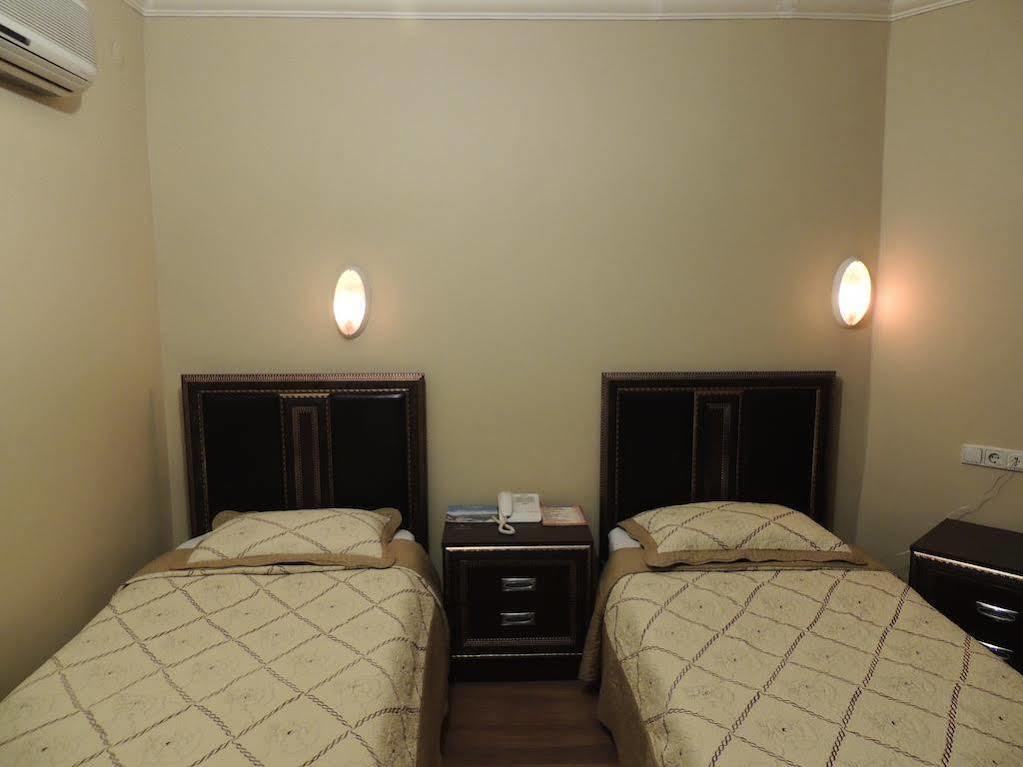 Adana Saray Hotel Ngoại thất bức ảnh
